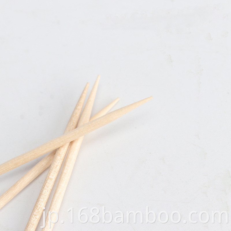 One sharp bamboo toothpick